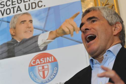 Referendum, Casini 
a Franceschini: al Pd 
serve lo psicanalista