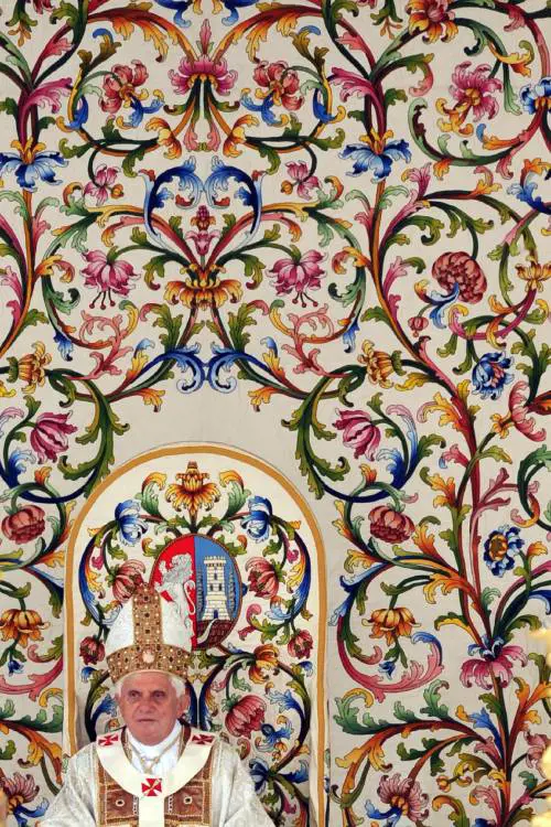 Il Papa: "Solidarietà a disoccupati e precari"