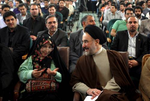 First lady col velo sfida Ahmadinejad