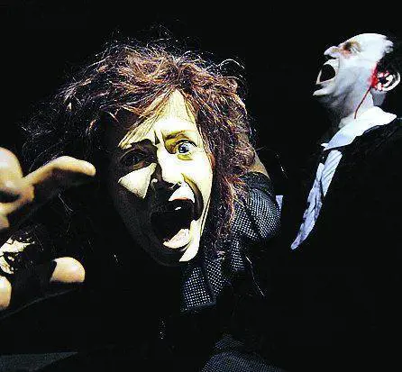 La Polonia dei manifesti teatrali