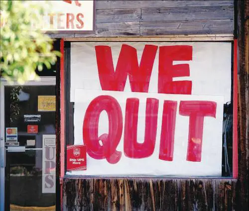 C’è recessione, le città  
americane si "suicidano"