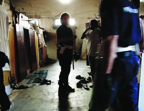 Treviso, i respingimenti si fanno porta a porta