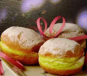 Una volta cerano i krapfen di Romano e domani si farà la fila per assaggiarli