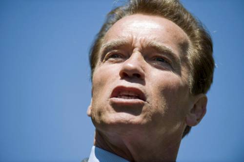 Schwarzy a Obama: "Dopo le banche 
ora devi salvare anche la California"