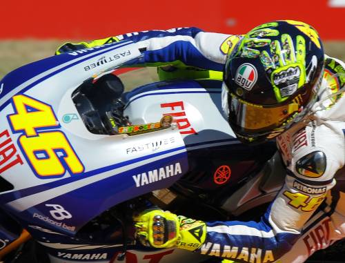 Mugello, Rossi beffato sul filo 
da Lorenzo, Stoner e Capirossi