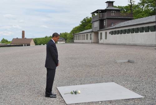 Obama ad Ahmadinejad: 
"Venga a Buchenwald"