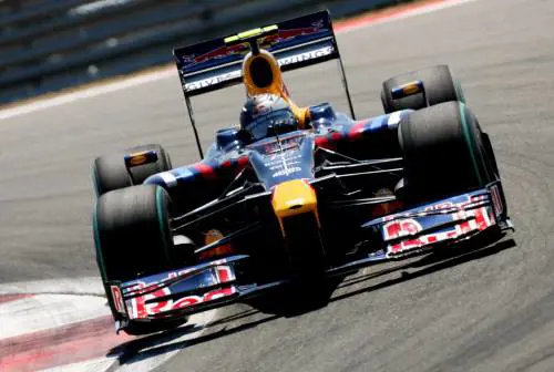 F1, Vettel è in pole 
Le Ferrari inseguono