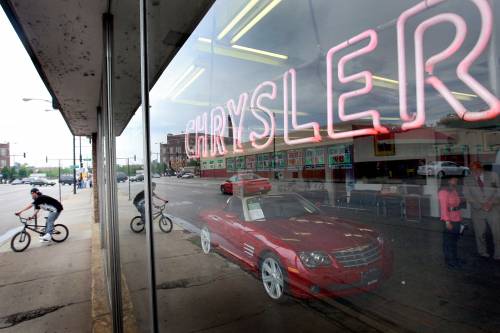 Chrysler, vendita ritardata dalla Corte 
E Marchionne: "Non lasceremo mai"