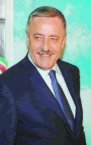 Podestà offre lalleanza, lUdc rimanda