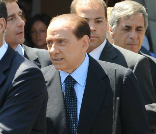 Usa, la Bbc attacca il Cavaliere: "Oh no, Silvio!"