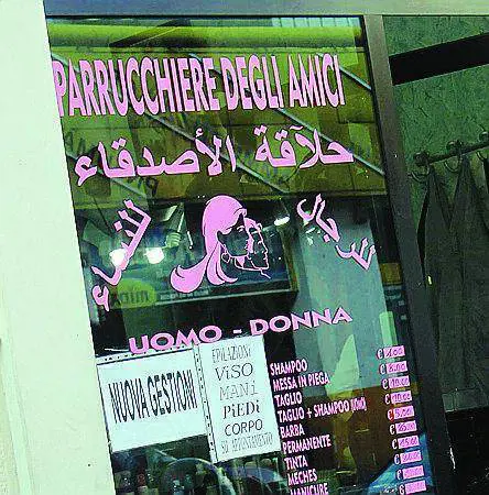 Barbieri arabi: bastano 9 euro per un taglio