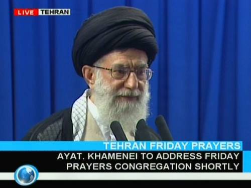 Khamenei: "Il popolo ha scelto Ahmadinejad". No a marcia Moussavi