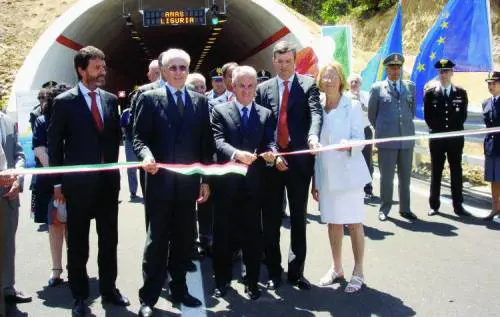 Sullaltalena delle percentuali alla fine si diverte solo Vaccarezza