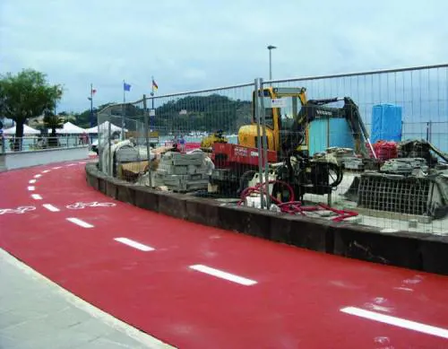 Burlando inaugura il park, Sestri «posteggia» i vu cumprà