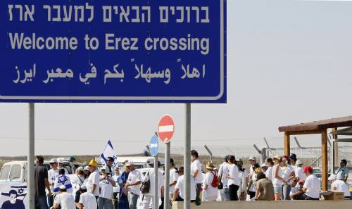 G8, monito a Israele: 
"Congeli gli insediamenti 
e rispetti la road map"