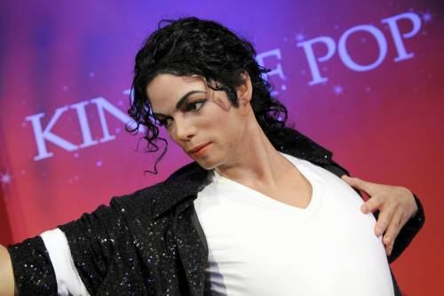 Londra, nuova statua di cera per Jacko