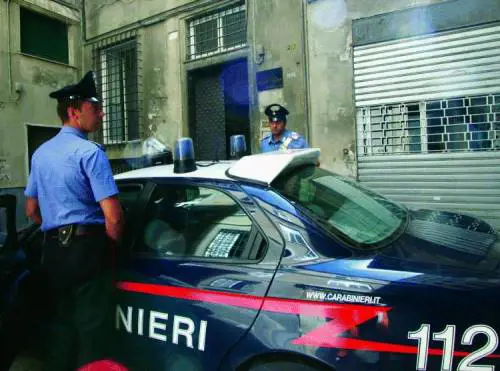 Uccide lex amante e si spara, giallo su un «tesoro» fantasma allestero