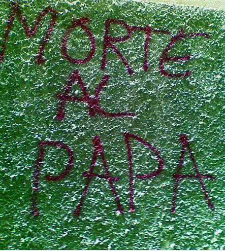 Nessuno cancella gli insulti