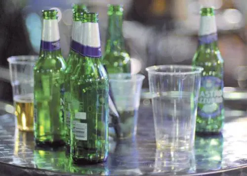 Moratti: minori fuori Milano per bere? 
Giusto allargare il no agli altri Comuni