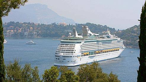 Marsiglia, stop alla nave da crociera 
Sessantasette casi di "influenza A"
