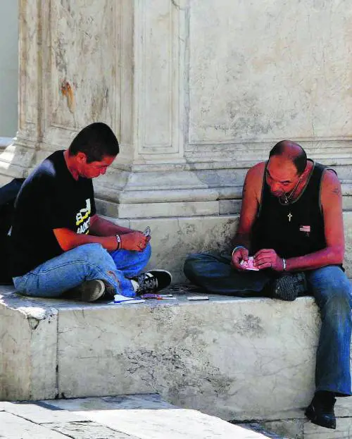 Rissa tra sbandati a Matteotti: «arrestato» chi chiama la polizia