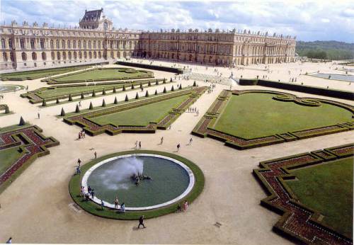 Versailles virtuale: è possibile visitare la reggia via web