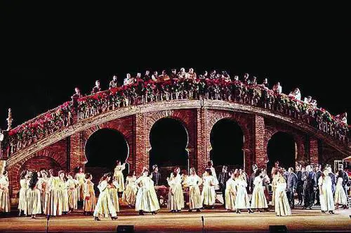 Ultime quattro repliche per la Carmen di Giacchieri