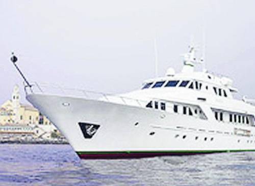 Polemiche in Liguria per lo yacht extra lusso della Regione