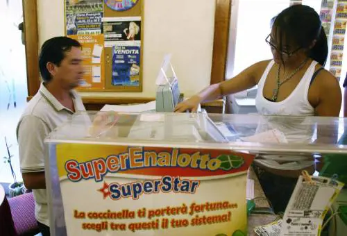 Superenalotto inarrivabile 
Il 6 sempre più stellare: 
sfiorati 140 milioni di euro