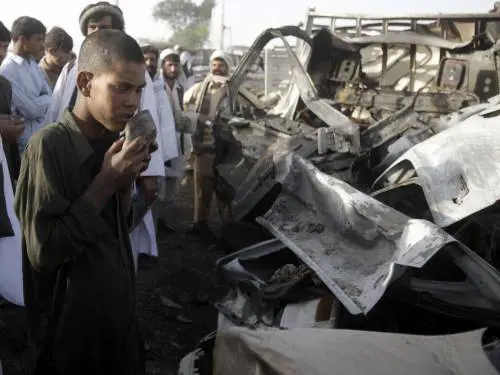 Afghanistan, razzi talebani su Kabul: 18 morti