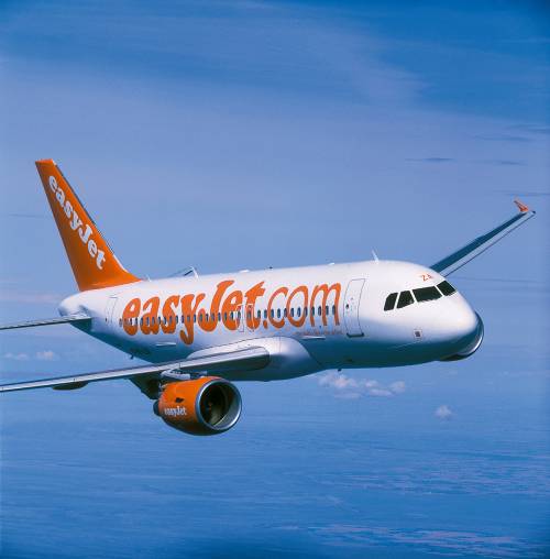 "Troppo grasso? Paghi due biglietti" 
Denunciata la compagnia Easyjet