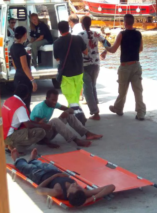 Bossi all’attacco: "Tragedie del mare? Dai vescovi parole con poco senso"