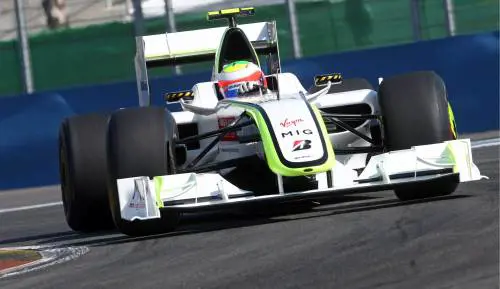 Gp di Spagna, Barrichello 
beffa Hamilton e vince, 
Raikkonen finisce terzo