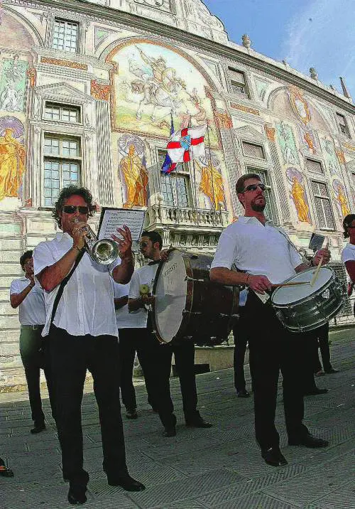 Quando lInno si cantava solo ai comizi missini