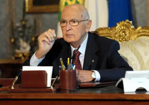 Napolitano: "La crisi non è terminata, 
conseguenze sul mondo del lavoro"