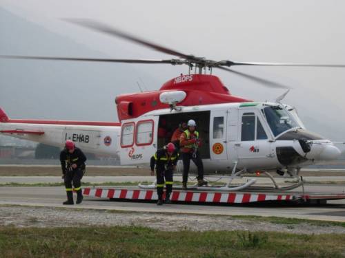 Monte Bianco, cade elicottero: 2 morti e 2 feriti