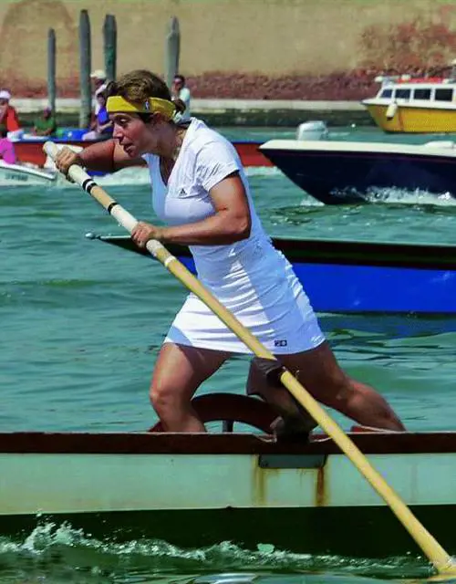 Braccia e remi genovesi per far vincere Venezia