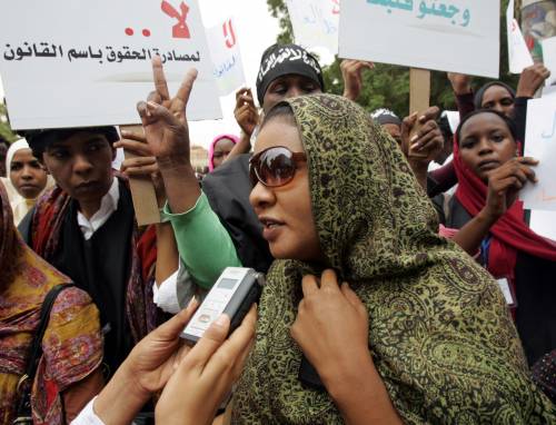 Sudan, torna in libertà 
giornalista coi pantaloni 