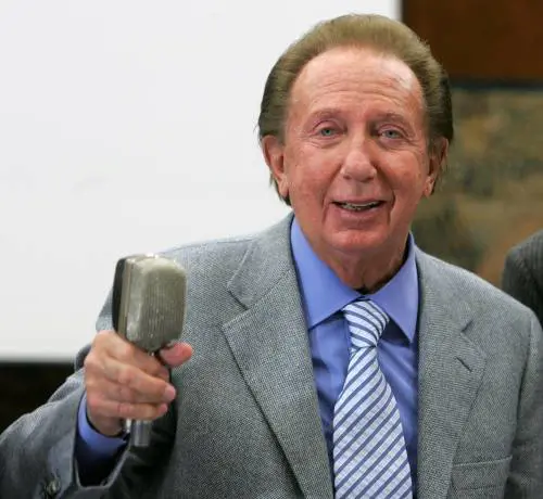 L'autobiografia di Mike: la Resistenza, il successo, l'amore e le gaffes