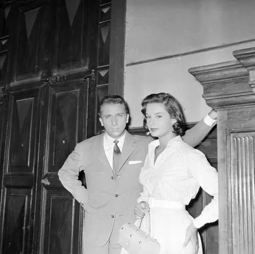 Recordman: condusse undici edizioni del Festival di Sanremo