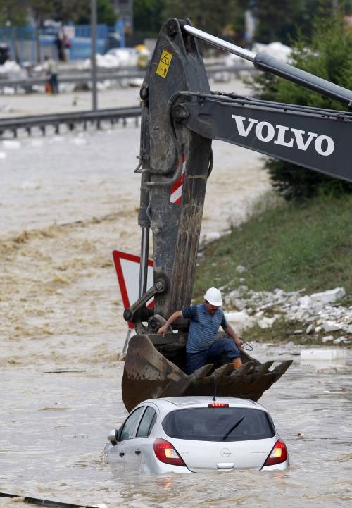 Alluvione a Istanbul: 28 vittime