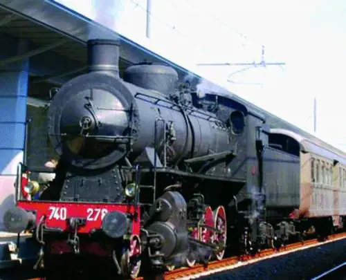 Un treno degli anni trenta da Nervi a Rossiglione