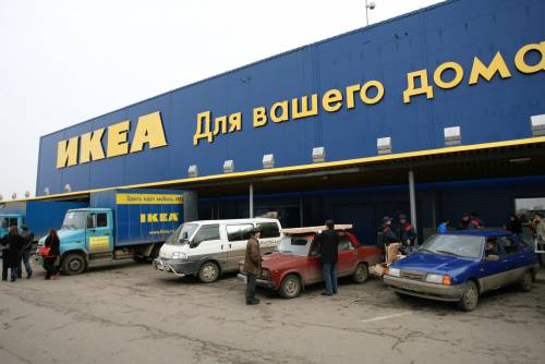 Ikea: basta investire in Russia, troppo corrotti