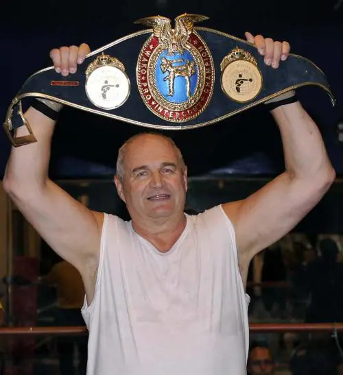 Lassessore campione di boxe «Qui più leali che in politica»