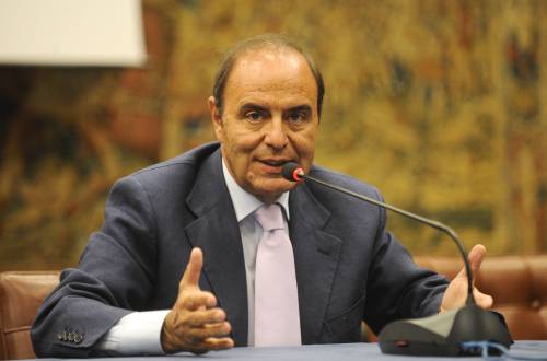 Vespa, Garimberti e D'Alema contro Berlusconi