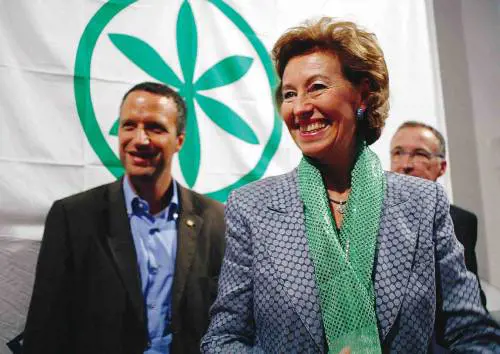 La Moratti va all’attacco dei giudici: 
"Sui clandestini applichino la legge"