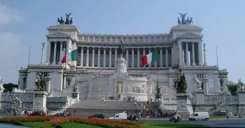 La politica scende in strada: quelle liti sulle vie da intitolare