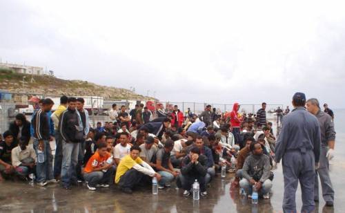 Unchr all'Italia: "Stop ai respingimenti in Libia" 
E l'Ue: "Condizioni inaccettabili per i rifugiati"