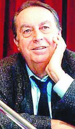 Piccolo Eliseo  L’ultimo Pulcinella? Ricomincia da Parigi