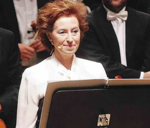 La Moratti recita Lincoln: "Dedico 
questa musica ai ragazzi di Kabul"